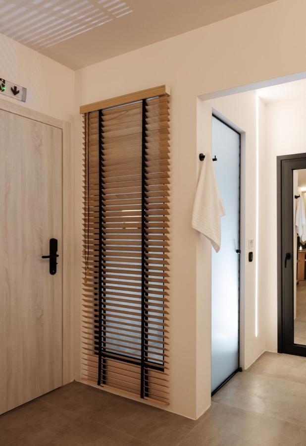 העיירה סקיאתוס Neapolis 21 Suites, Premium Key Collection מראה חיצוני תמונה